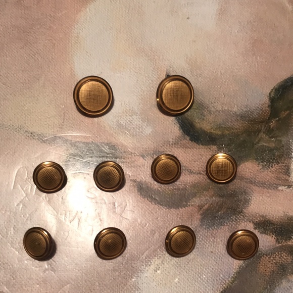 Blazer Buttons - Picture 5 of 8